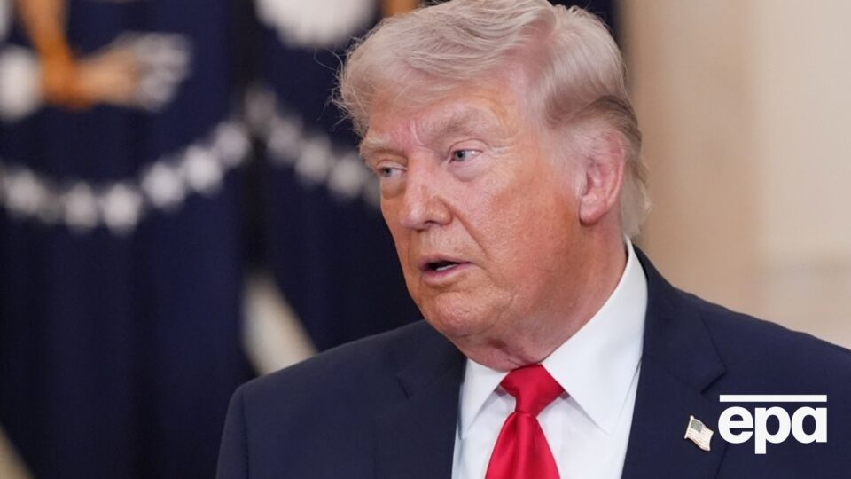 Рейтинг Трампа падает, президент рассматривает перестановку ключевых министров