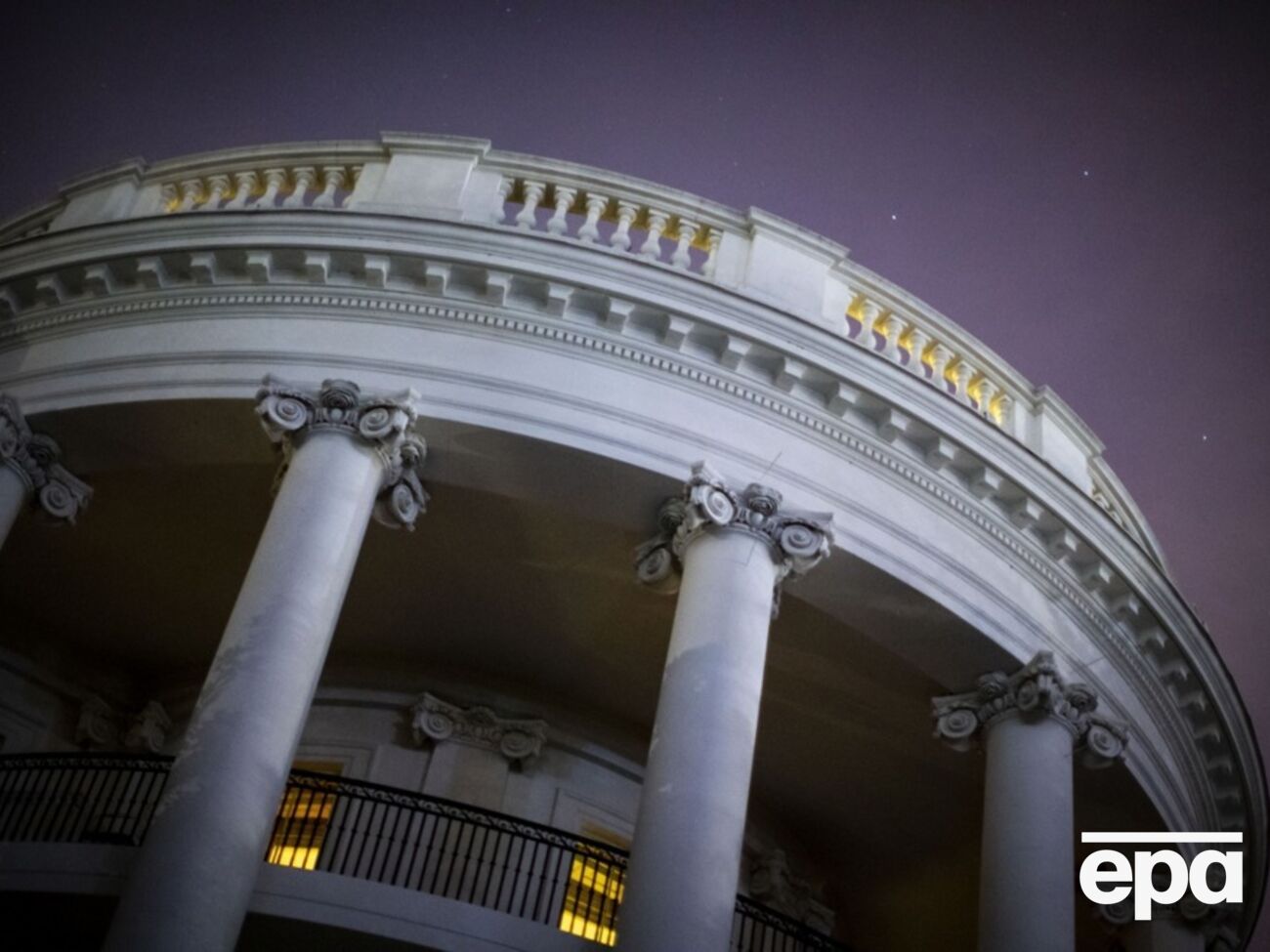 США планируют выделить почти $550 млн на ремонт Белого дома в 2026–2027 годах