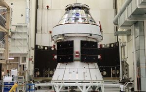 За три дня полета это уже вторая поломка