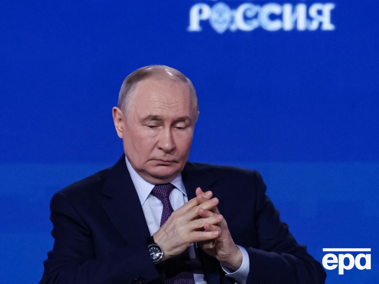 Згідно з опитуваннями FOM, рейтинг довіри до Путіна наприкінці березня знизився на 5%