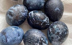 Натріть яйце олією для блиску