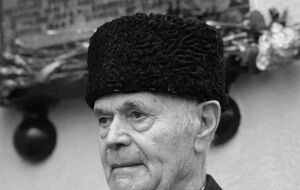 Жизнь Джемилева была тесно связана с защитой прав и свобод крымскотатарского народа