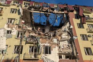 Травмы разной степени тяжести получили 15 граждан, в том числе беременная женщина и двое детей