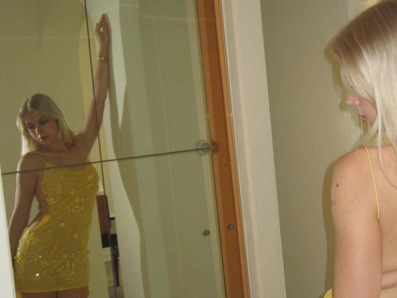 Киперман предстала в откровенном образе