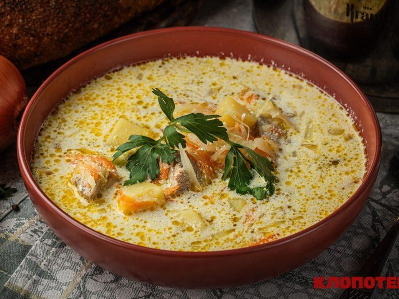 Борщ имеет насыщенную консистенцию