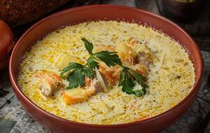 Борщ имеет насыщенную консистенцию