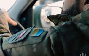 Сейчас животные в безопасности и находятся с бойцами