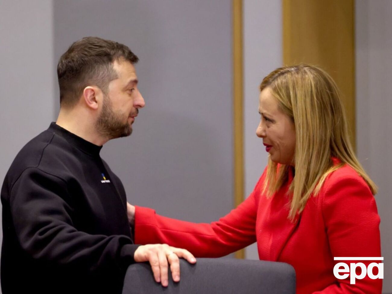 По словам Тополи, Мелони очень понравилась песня "Фортеця Бахмут"