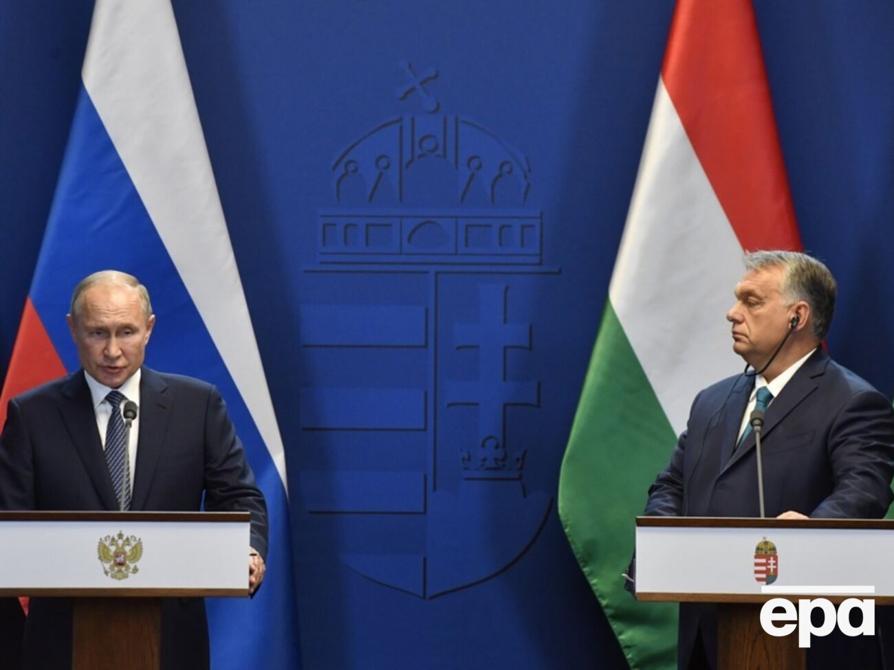 СМИ рассказало подробности разговора Путина и Орбана