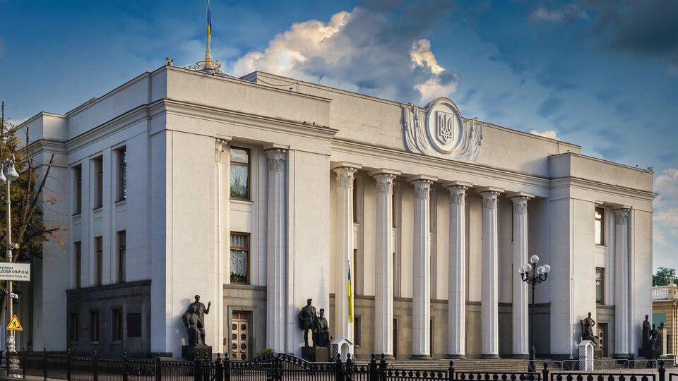 Рада проголосовала за законопроект, касающийся продаж в интернете