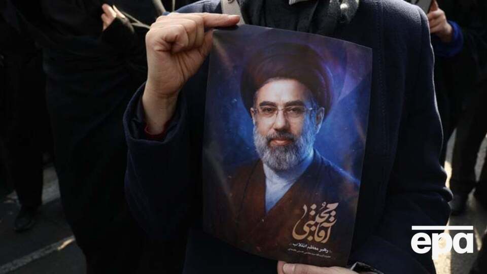 Хаменеї під час переговорів відправляв кур'єра із записками, пише ЗМІ