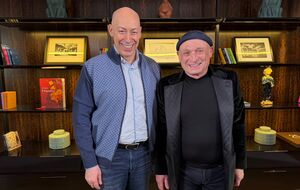 Буряковський: Потрібно навчитися жити так, щоб отримувати задоволення від того, що маєш