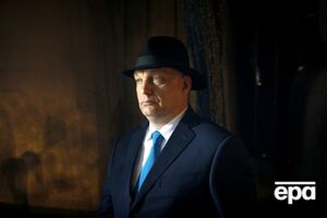 За словами свідка із кримінального середовища, Орбан міг отримувати на передвиборчу кампанію 1998 року спонсорські кошти – від сотень тисяч до мільйонів доларів