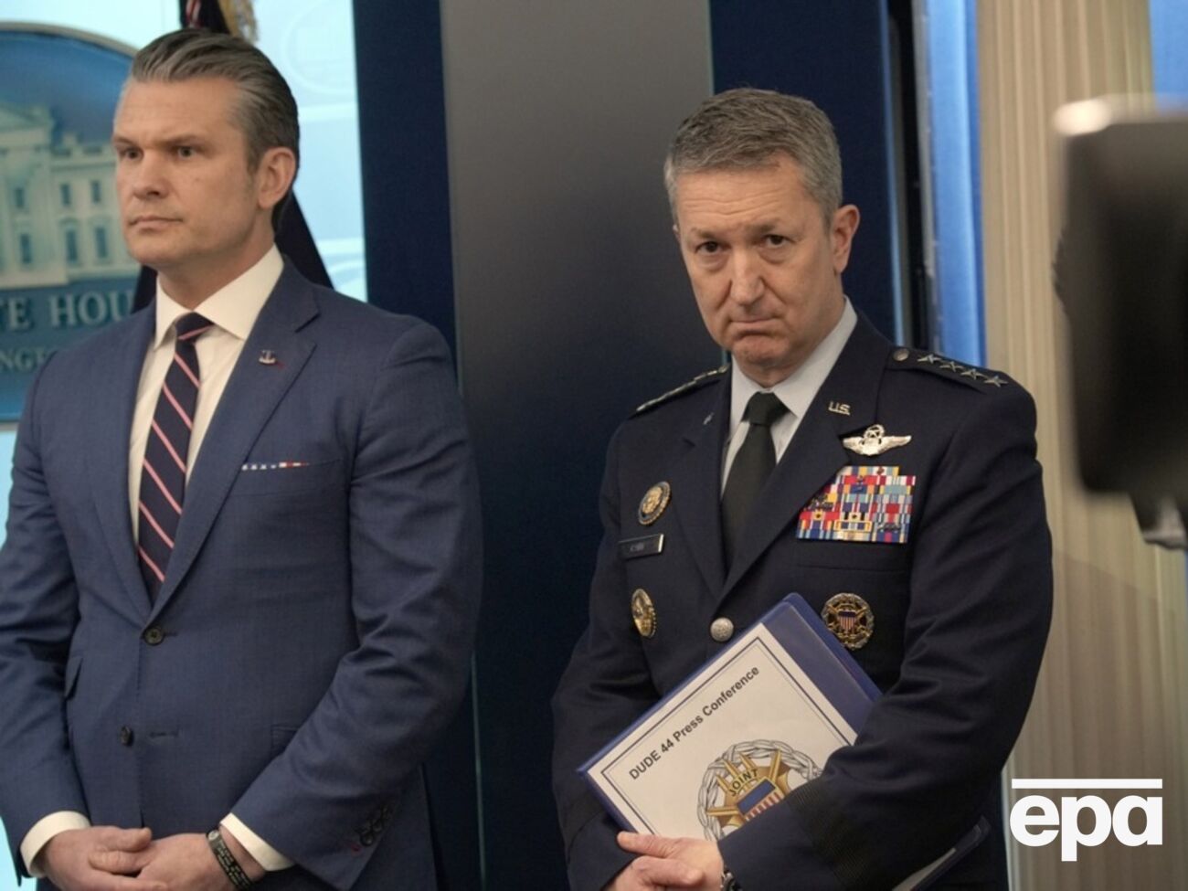 Очільник Пентагону Піт Гегсет і генерал Ден Кейн провели брифінг для преси за підсумками 38-денної операції "Епічна лють"