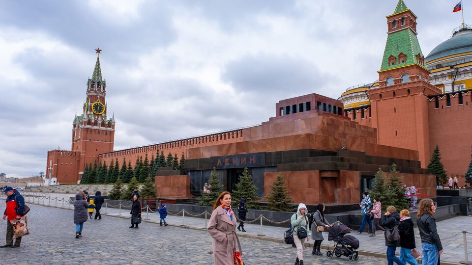 Москвичу не сподобалося, що на його фото були інші люди