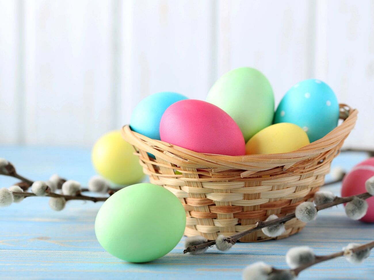 Готові крашанки для блиску змастіть олією