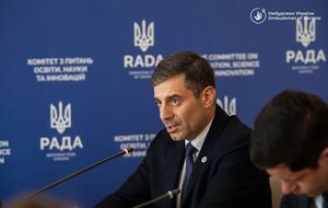 "Впервые видел такую дерзость". Омбудсмен раскритиковал правительство за затягивание оказания помощи жертвам насилия