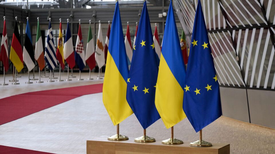 Прагнення швидкого вступу України в ЄС посилили напруження у відносинах із Європою – FT
