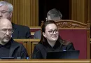 В его квартире не была. Свириденко ответила, знакома ли она с Миндичем