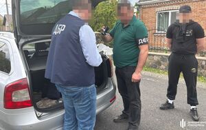Масштабную схему дезертирства разоблачили в нескольких регионах Украины. Организаторы брали до $15 тыс. – ГБР