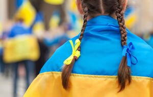 ЕС ввел санкции против причастных к депортации украинских детей в РФ