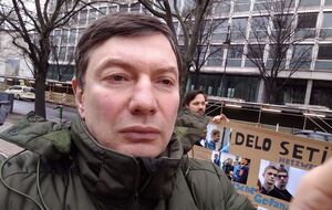В логике Трампа просто: если он бог, папа римский – провинившийся наместник и его он может отчитать