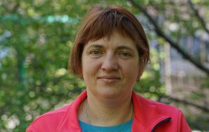 "Я така щаслива, що руку врятували". Важкопоранена Юлія з Донецької області дістала допомогу в лікуванні від Фонду Ріната Ахметова