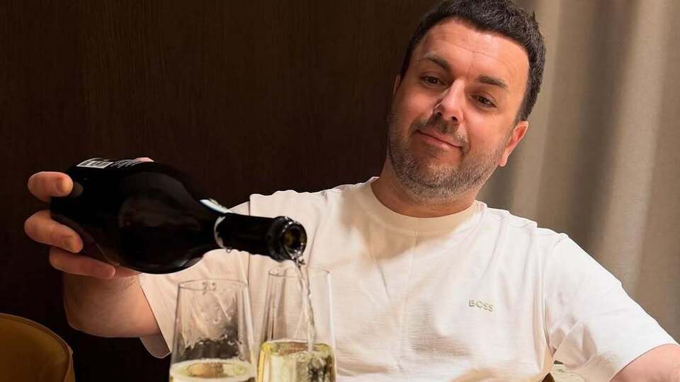 "Есть все, и даже немножко больше". 41-летний Решетник снова уехал на отдых за границу