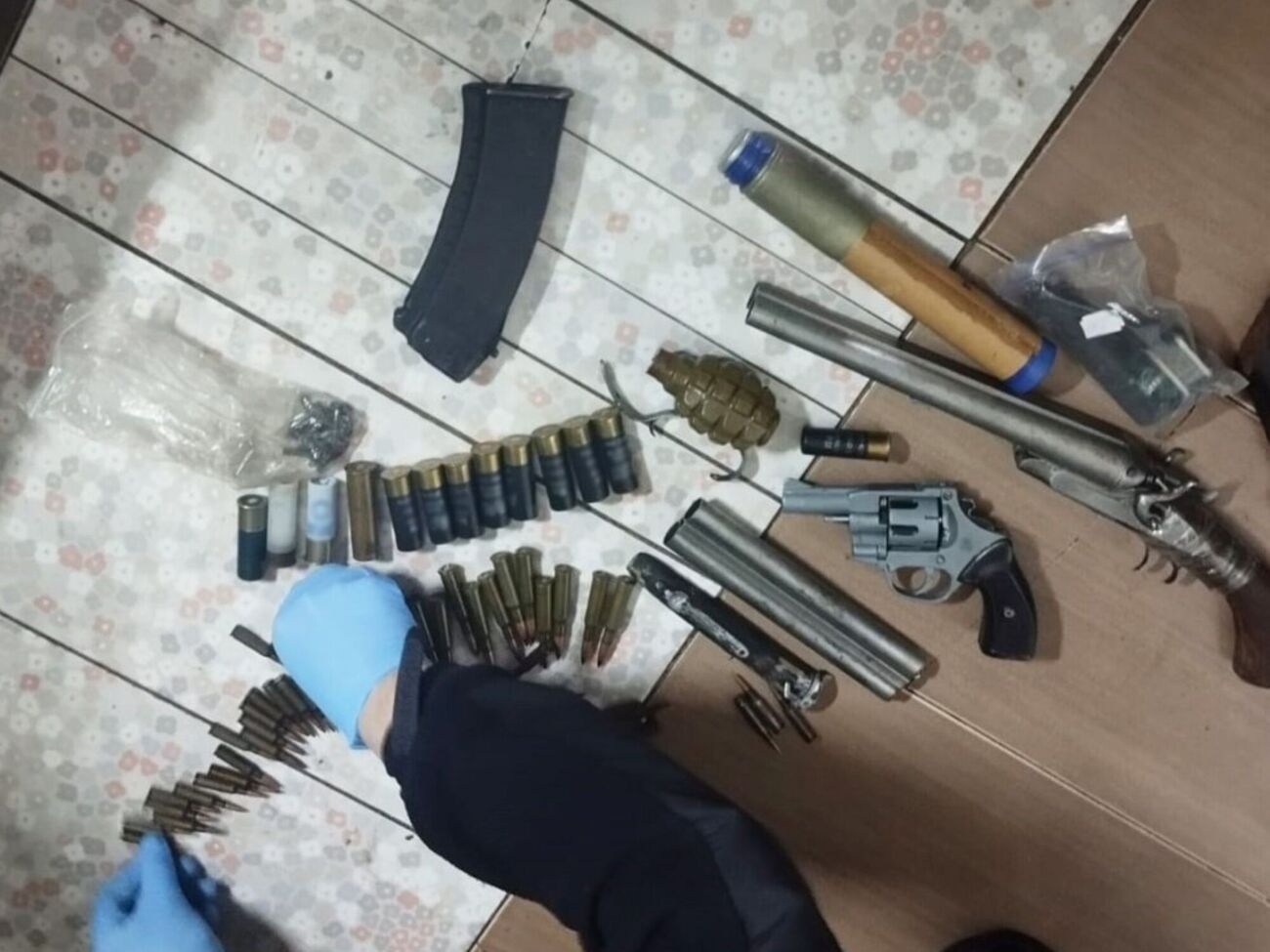 У Чернігівській області в підлітка вибухнула частина гранати, яку батько привіз із зони бойових дій – поліція