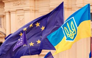 Кто в ЕС хочет отложить открытие переговорных кластеров с Украиной? СМИ назвало страны