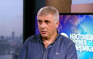 Трамп летит в Китай и берет с собой половину Кремниевой долины. Но одного имени в списке нет