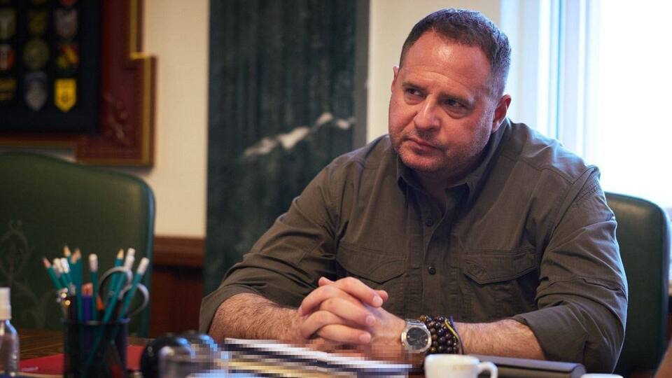 Єрмак відповів, чи долучився б до команди Зеленського, якби знав, що буде попереду