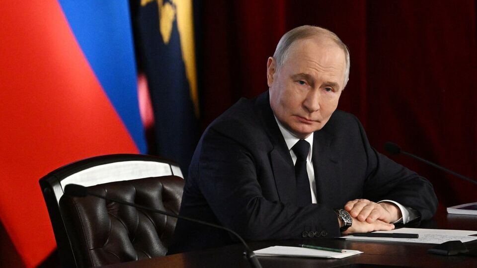 Путіну пообіцяли окупацію Донбасу до осені 2026-го. FT назвала наступні цілі Кремля