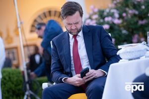 Трамп хранит в Овальном кабинете письмо для Вэнса на случай, если с президентом что-то случится