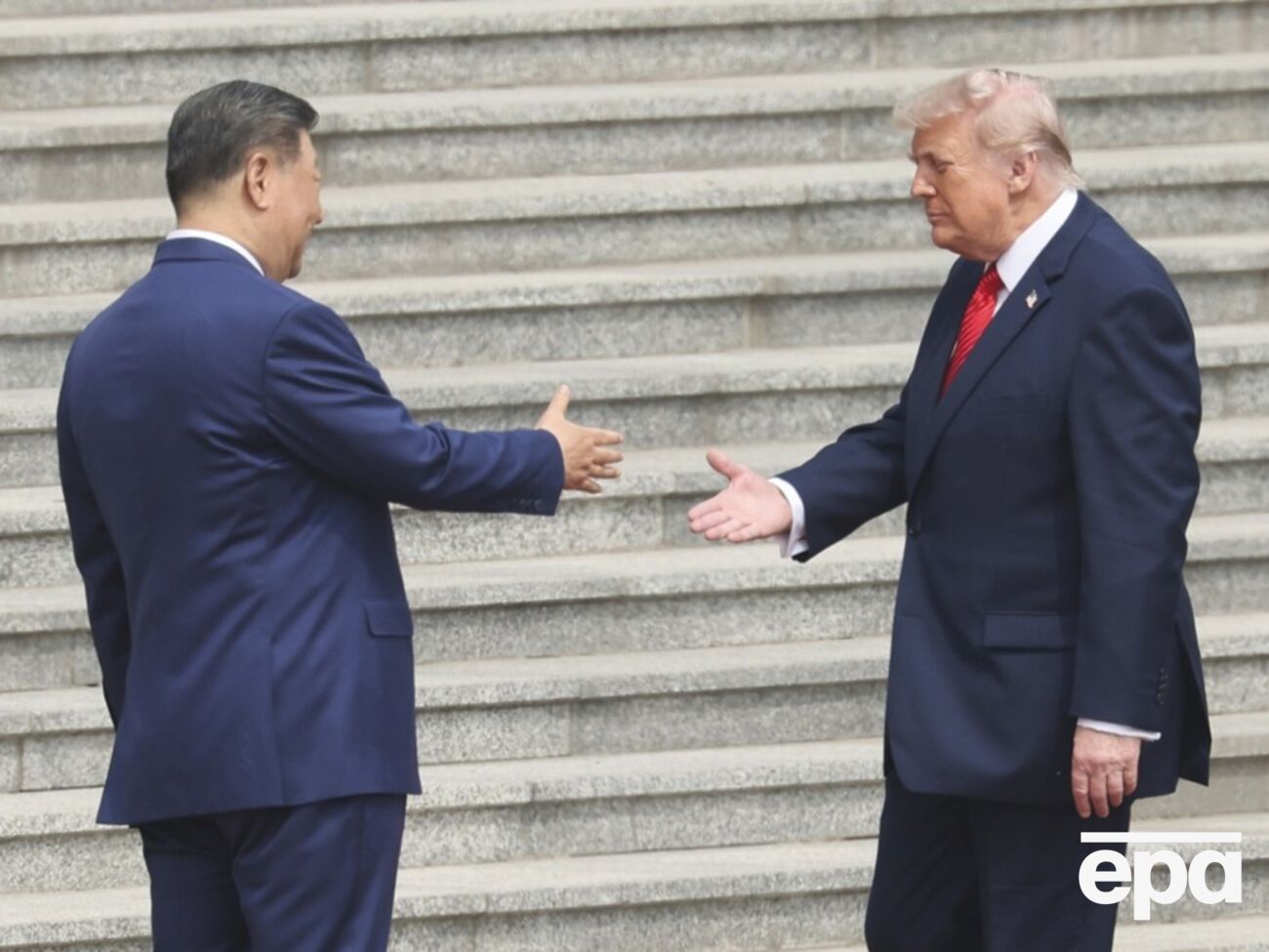 "Спільні інтереси переважають розбіжності". Трамп і Сі Цзіньпін розпочали переговори в Пекіні