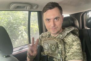 Омелян про нову підозру: Кому і що вручило ДБР – хоч до гадалки йди
