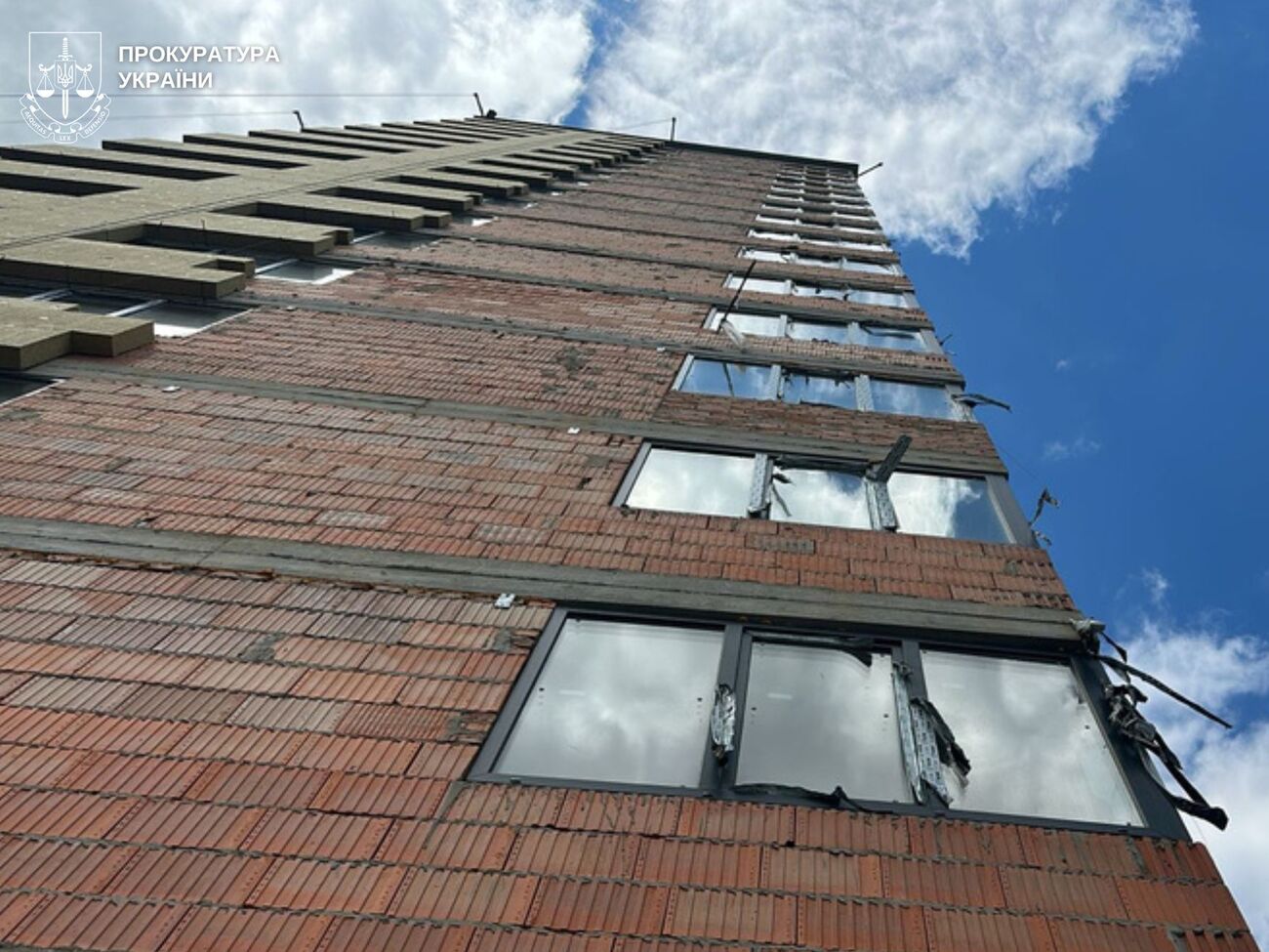 У Львові обірвалася будівельна люлька на рівні 15-го поверху, загинуло троє працівників
