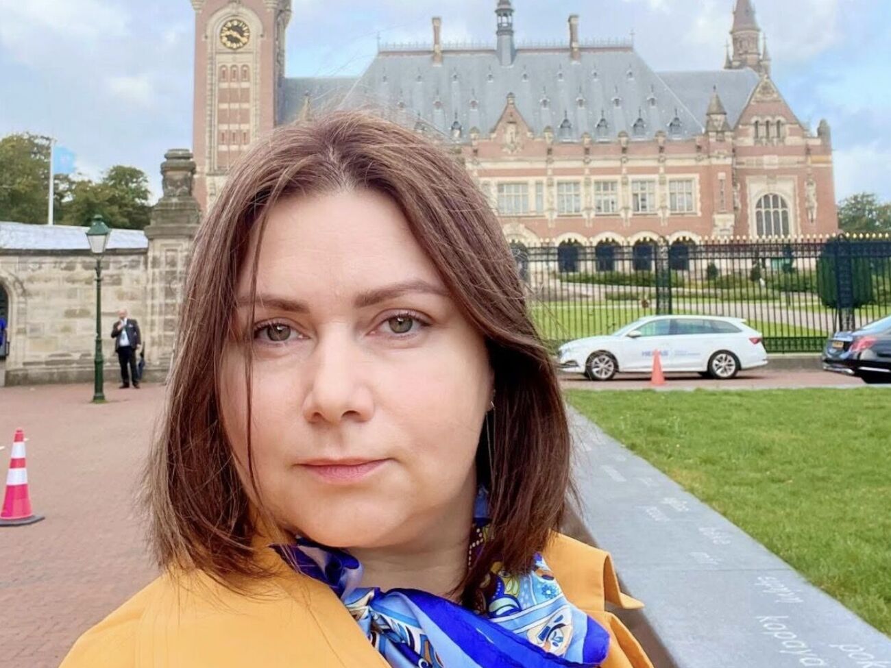 Батько загинув на війні, донька – під час атаки на Київ: росіяни розтоптали майже всю сімʼю