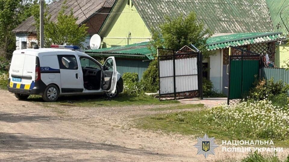 Невідомий напав на поліцейських у Хмельницькій області, є загиблий – Нацполіція