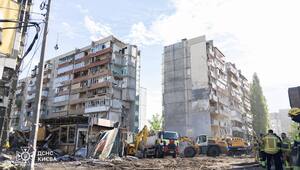 У Дарницькому районі Києва завершили пошуково-рятувальну операцію після російської атаки