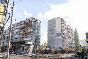 В Дарницком районе Киева завершили поисково-спасательную операцию после российской атаки