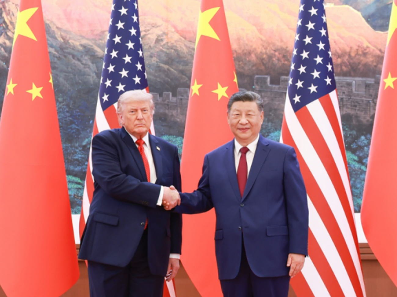 Трамп і Сі Цзіньпін у Пекіні обговорювали Україну