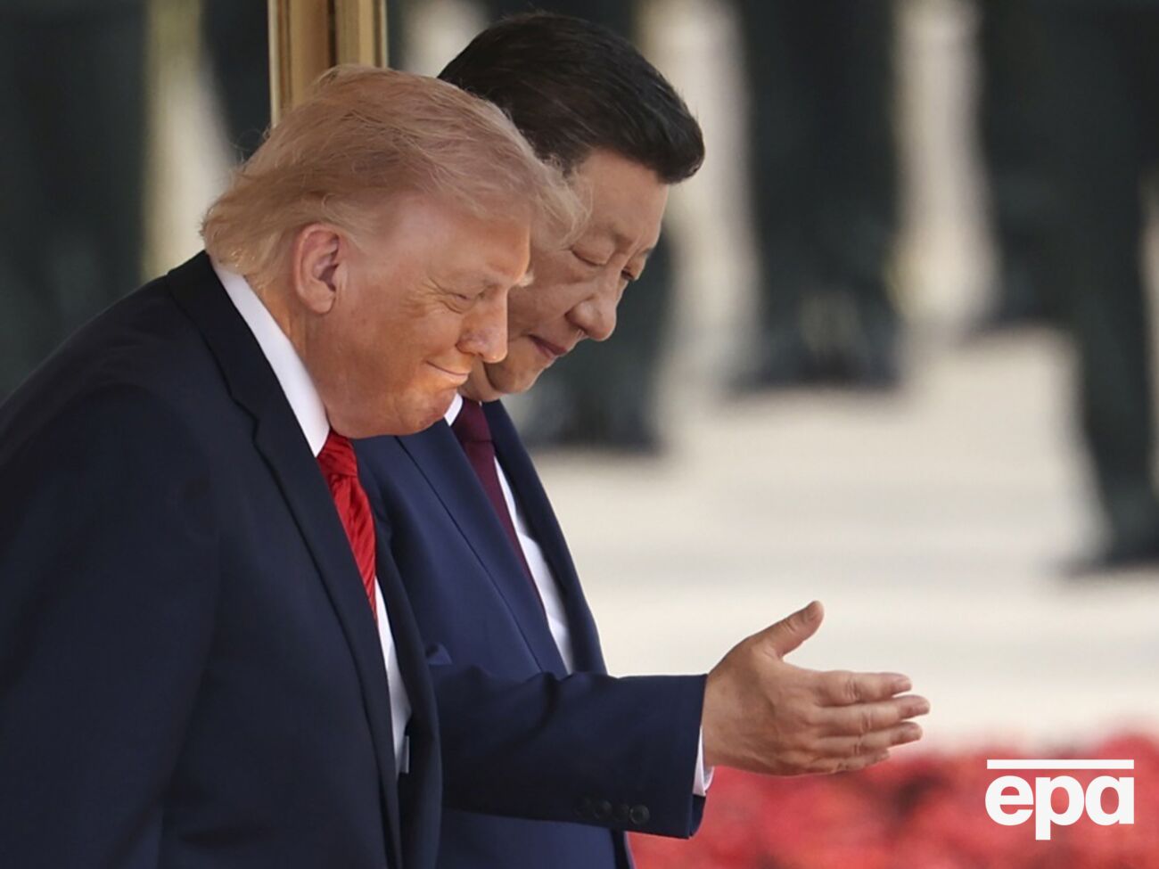 "Убирайся на хрен". Видео драки, которая вспыхнула на встрече Трампа с Цзиньпином, слили в сеть