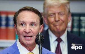 Спецпредставитель Трампа впервые прибыл в Гренландию. Привез от него "послание"