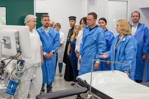 Корпус лікарні швидкої допомоги у Кам'янському відкрили після капремонту – мер Білоусов