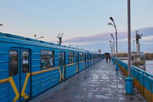 У Києві планують підвищити вартість проїзду в метро й наземному транспорті до 30 грн