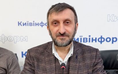 Політолог Кулик заявив про формування нових центрів авторитету у військовому середовищі