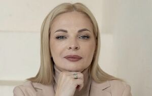 Ми дуже росіянам співчуваємо. Настільки, що молимося, аби в РФ дощ не пішов, поки красиво горить