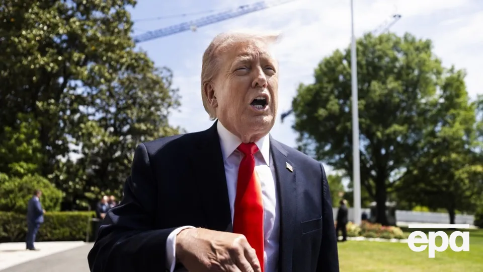 "Мы здаемся". Трамп пригрозил взять Кубу одним авианосцем "на обратном пути из Ирана"