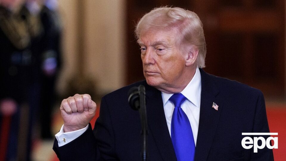 Трамп добился запрета на проверку старых налоговых деклараций для себя, семьи и их бизнеса